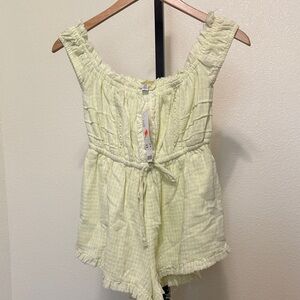 Urban Outfitters 🌸Light Yellow Sleeveless Romper